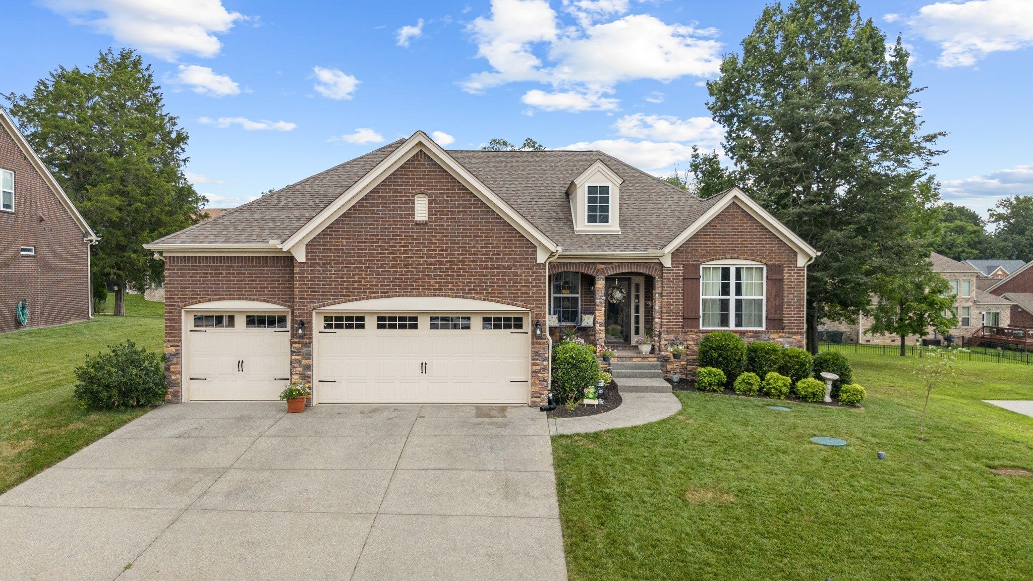 2224 Arbor Pointe Way — photo