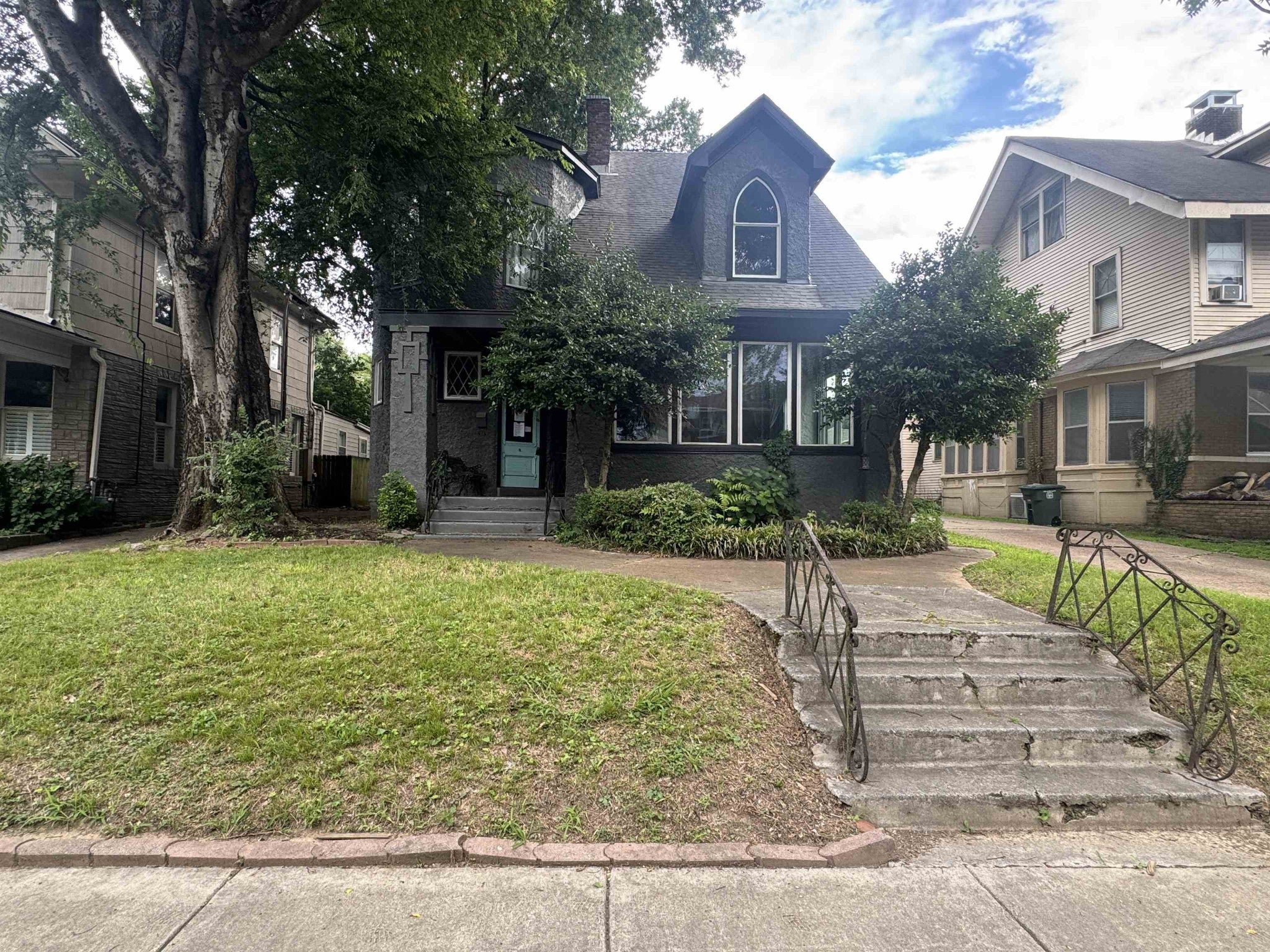 1609 Eastmoreland Ave — photo