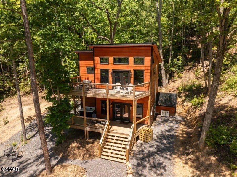 2672 Sulpher Springs Road — photo