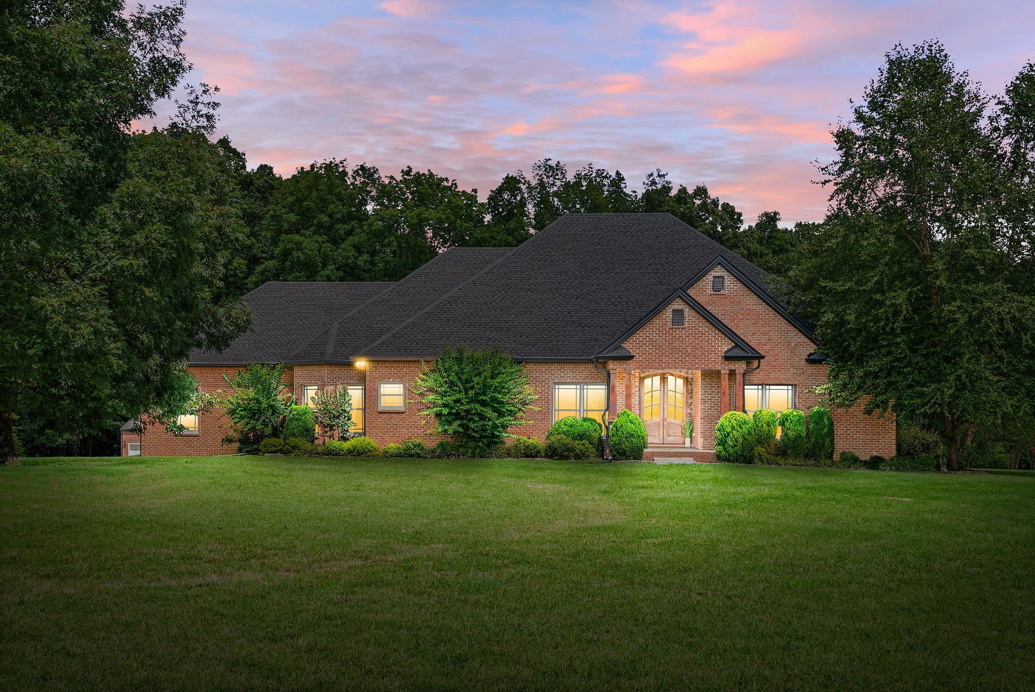 635 Mobley Rd — photo