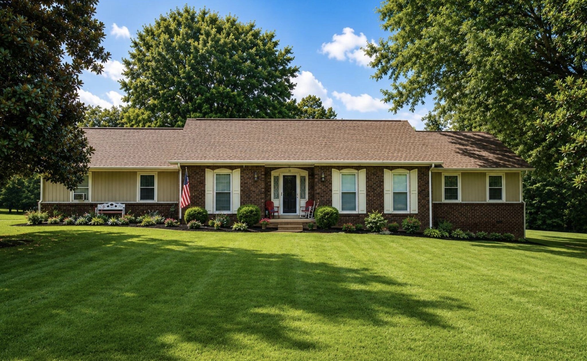 55 Hillcrest Dr — photo