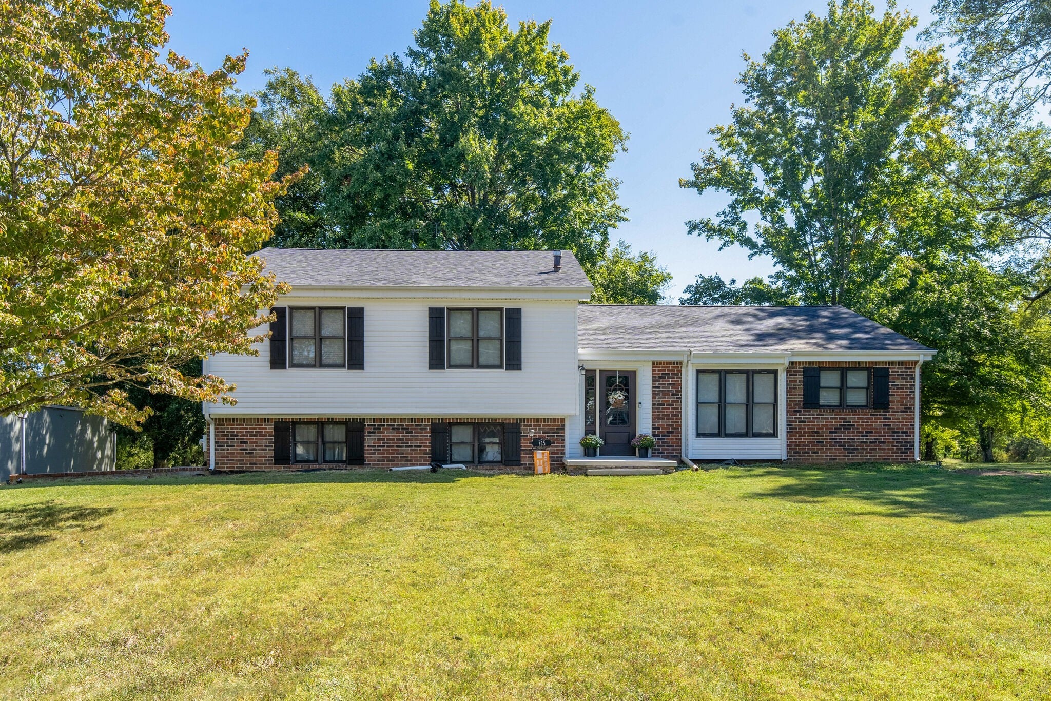 715 S Cannon Blvd — photo