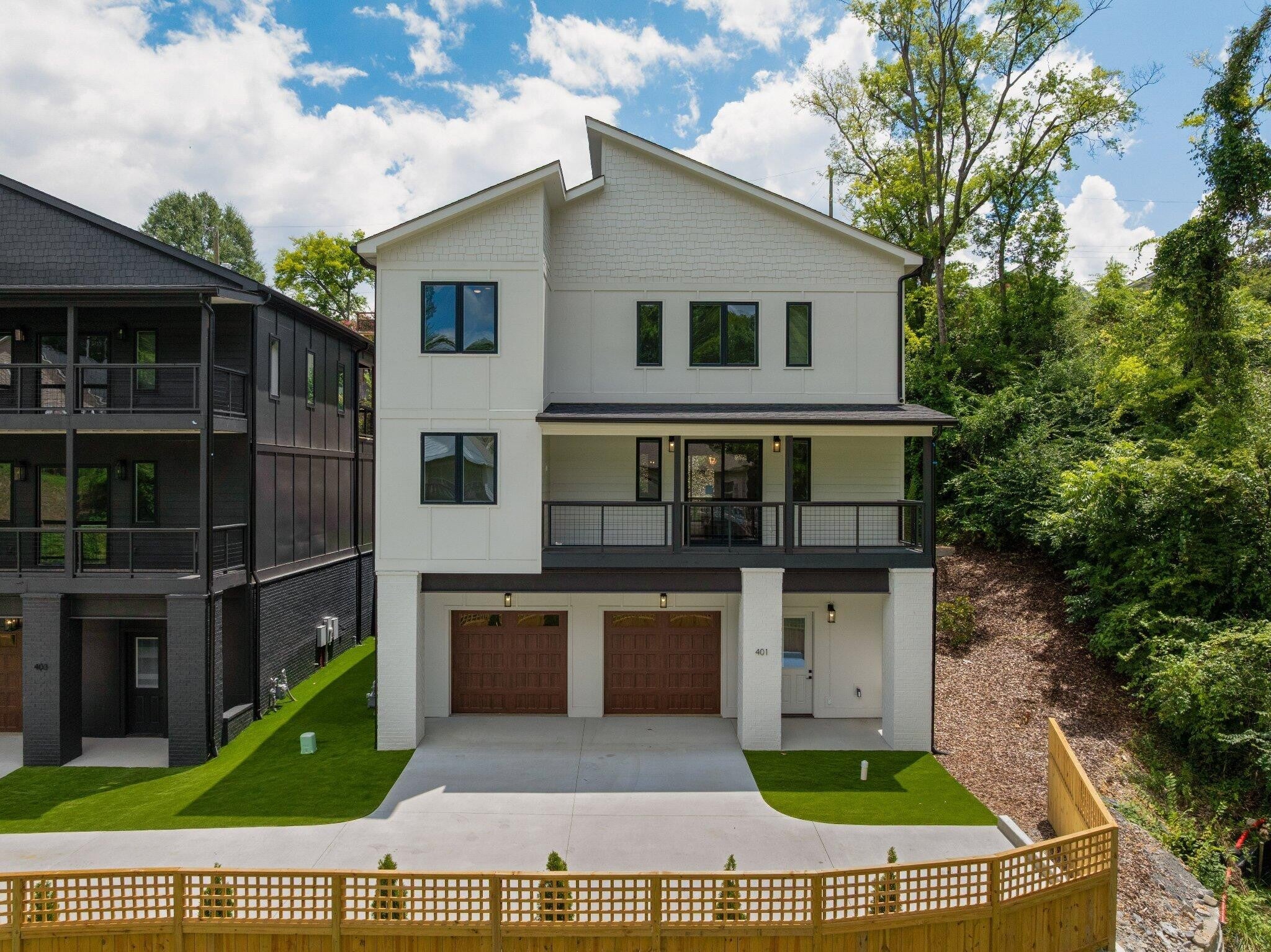 401 Druid Lane — photo
