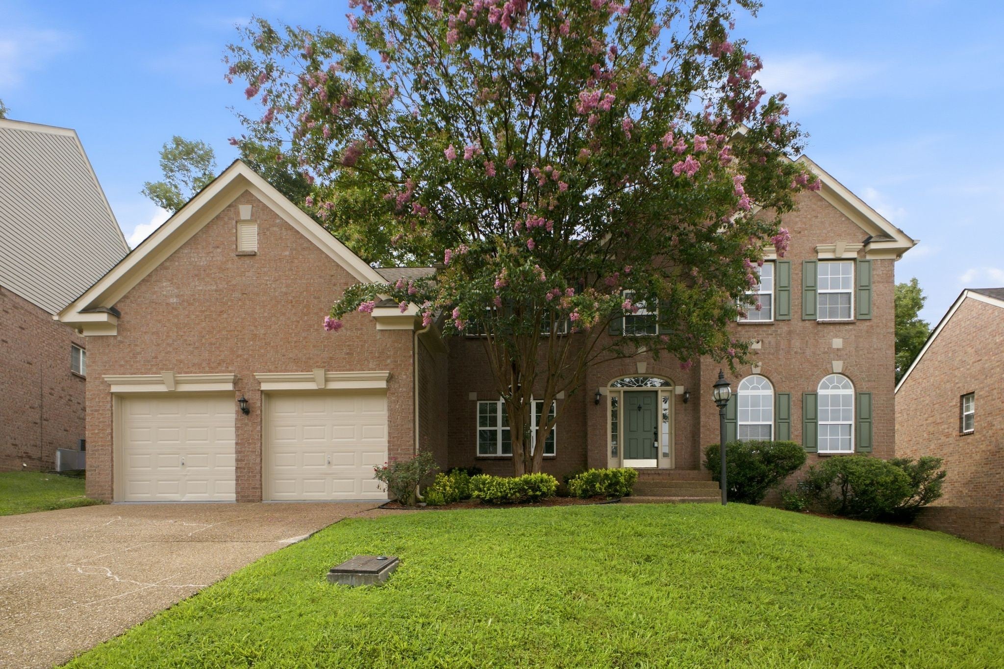 809 Holt Grove Ct — photo