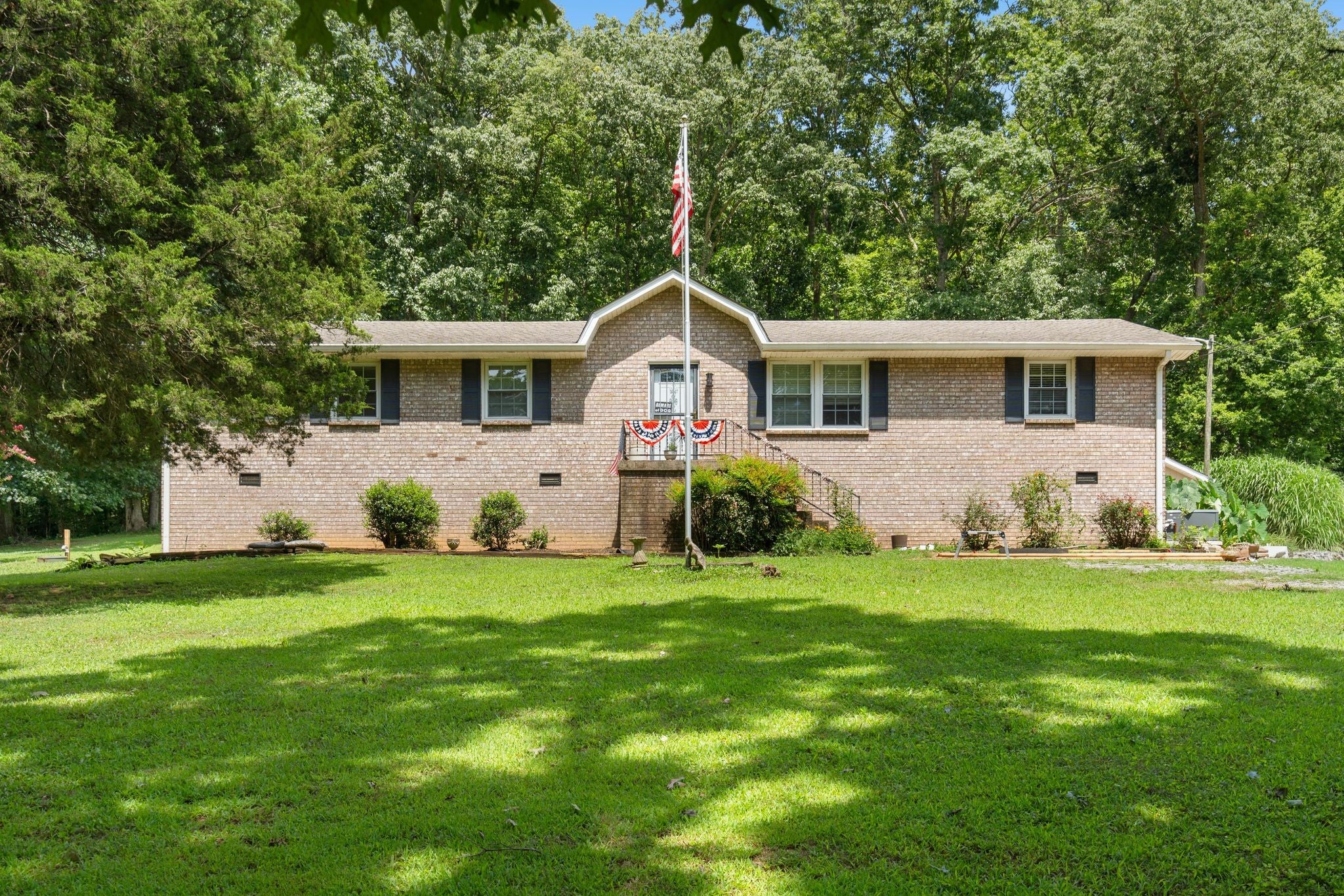 3509 Huntland Dr — photo