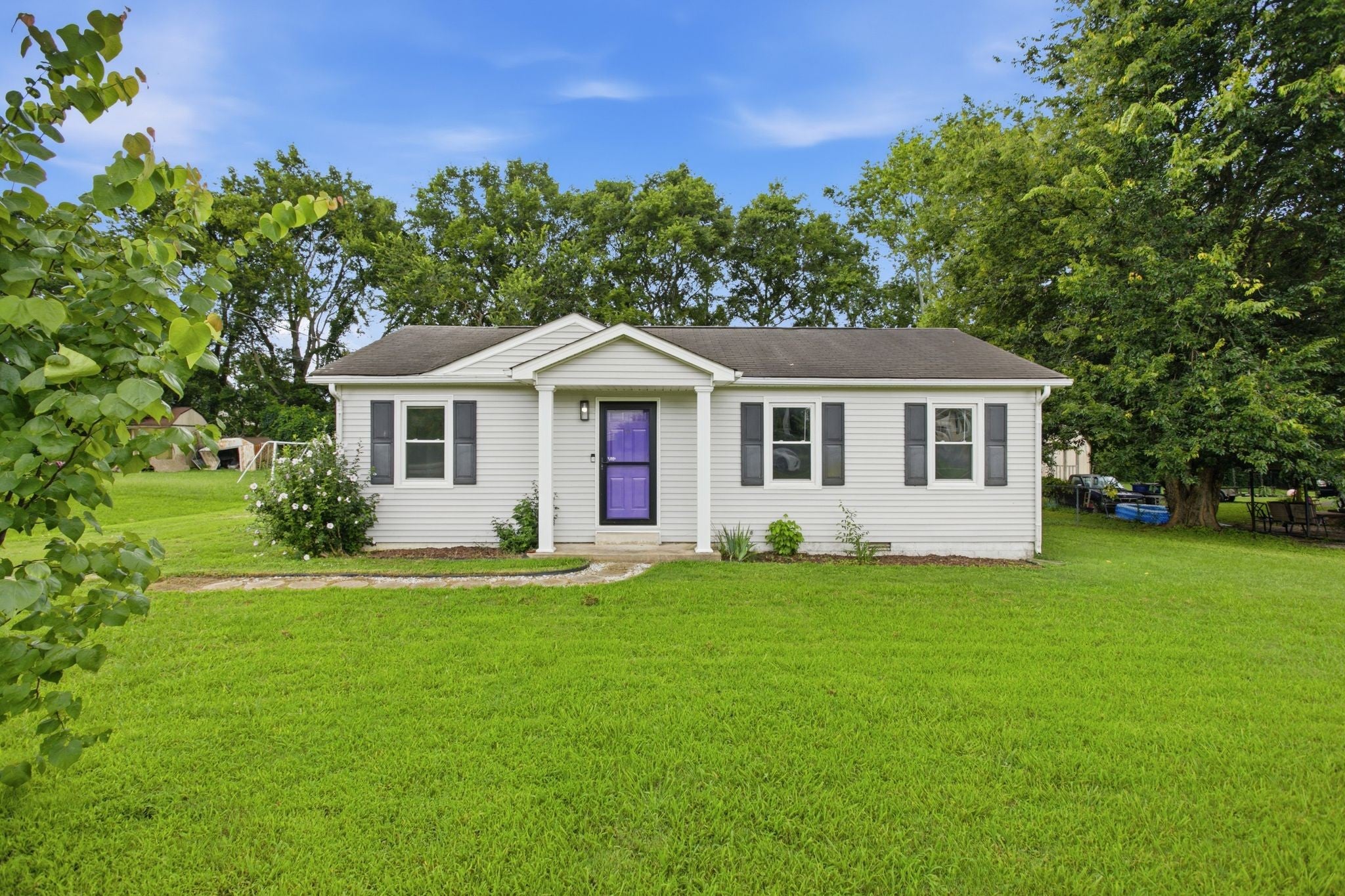 1615 Williamson Dr — photo
