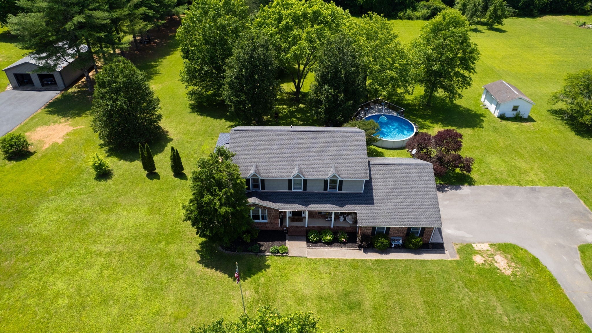 7770 Bridlewood Dr — photo