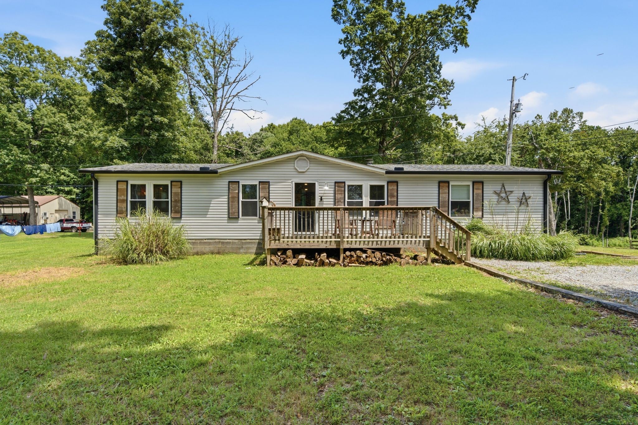 1230 Poplar Ridge Rd — photo
