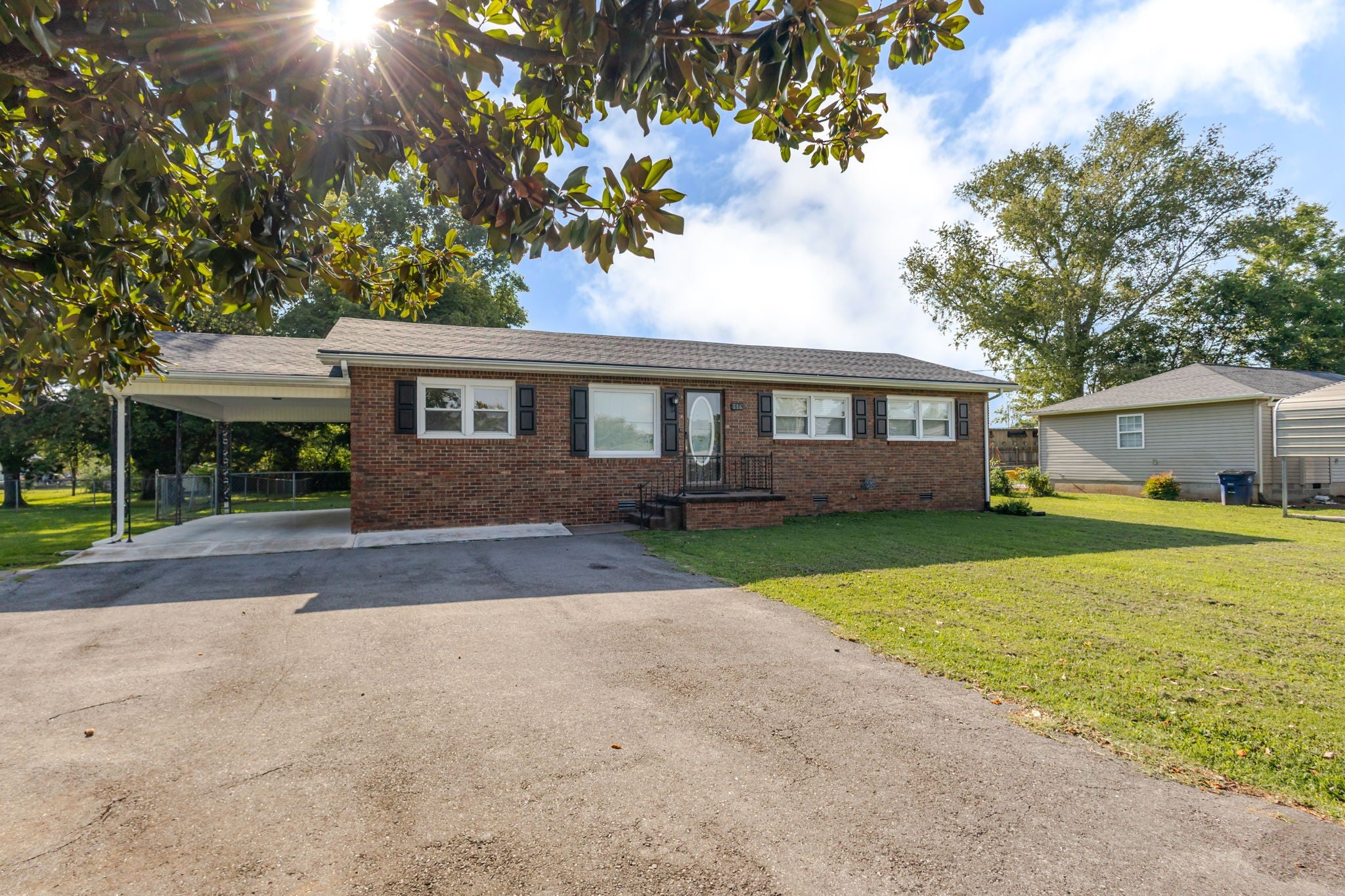 116 Eveningside Dr — photo