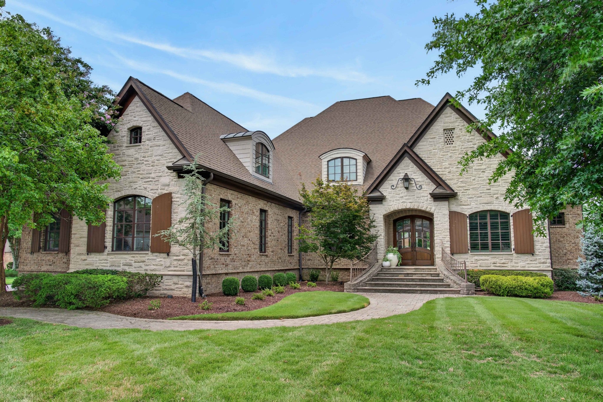 915 John Armfield Ct — photo