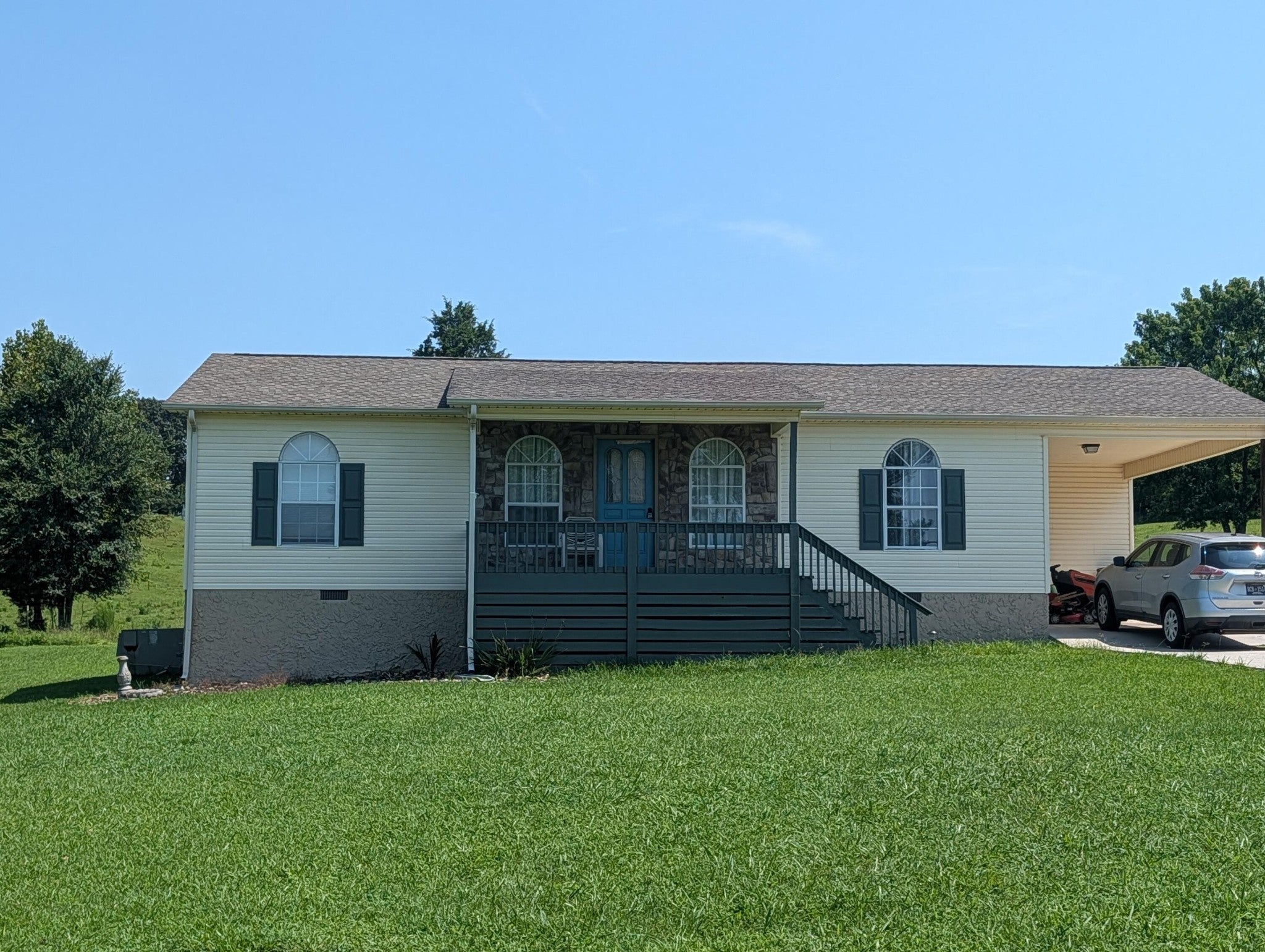 501 Pin Hook Road — photo