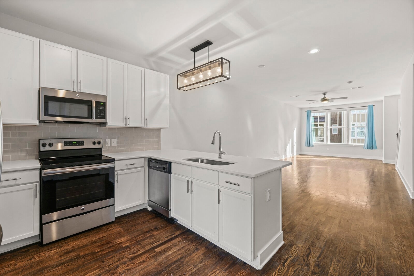 207 Porter Village Cir — photo