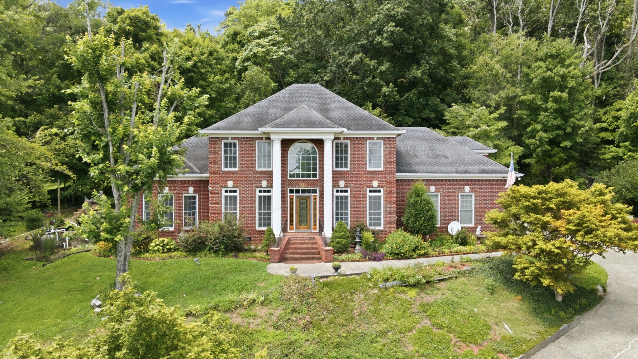 7813 Indian Springs Dr — photo