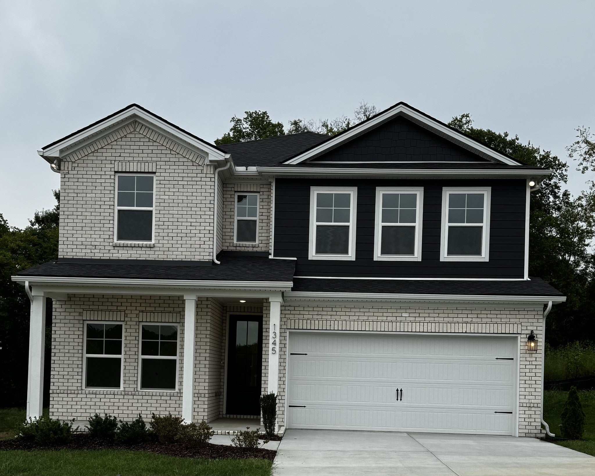 1345 Valley Ridge Dr — photo