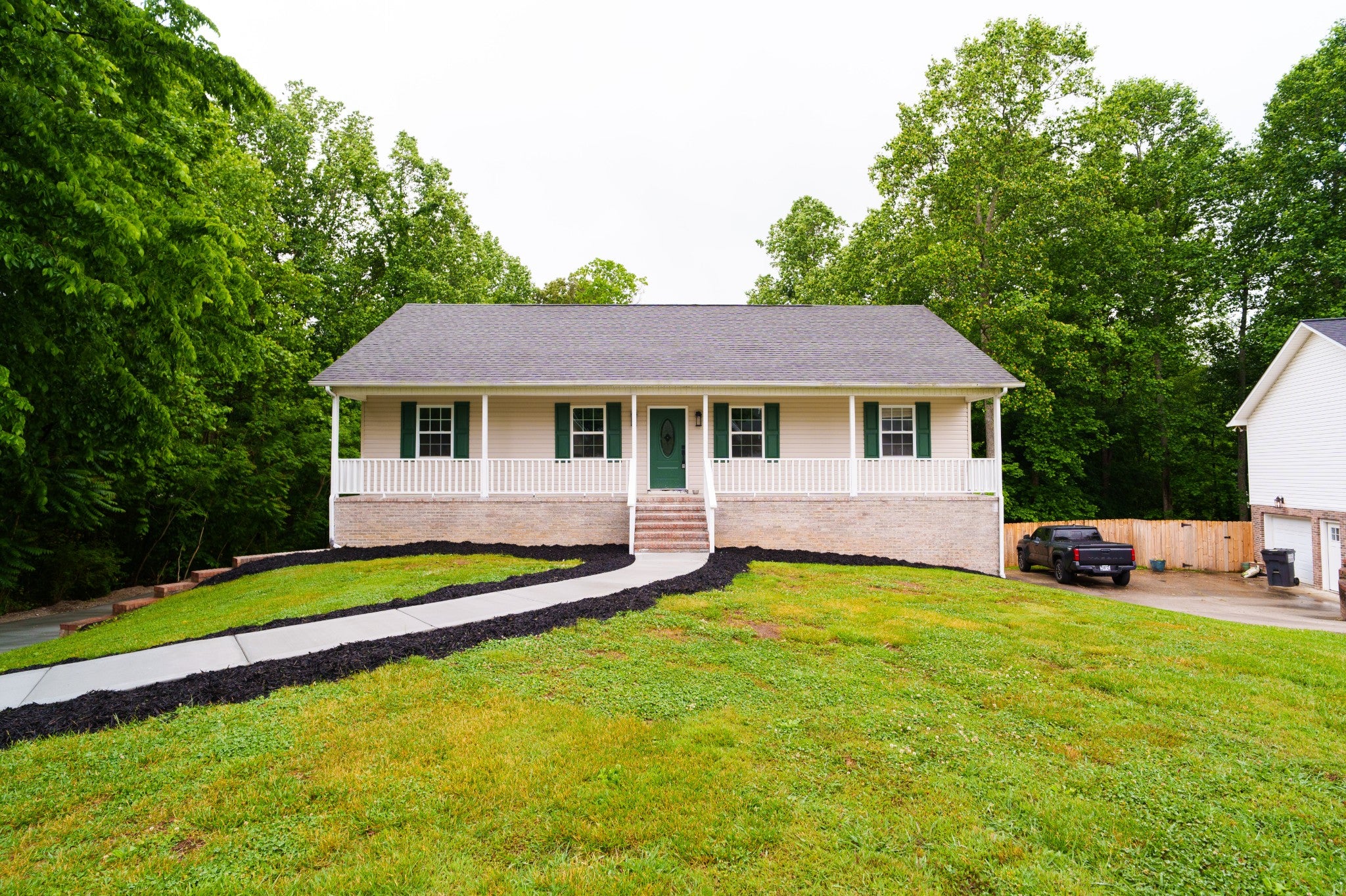 3784 Brookwood Dr — photo