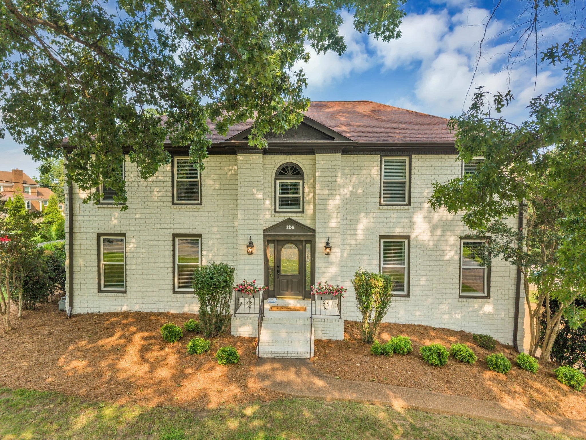 124 Jefferson Dr — photo