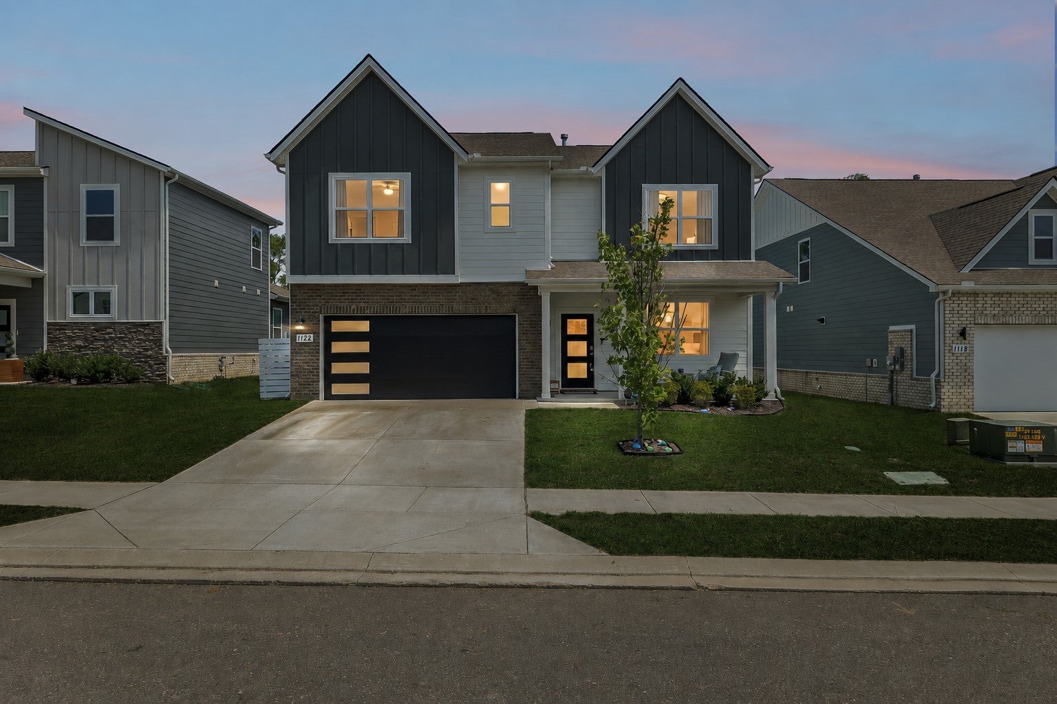 1122 Linn Cove Ct — photo