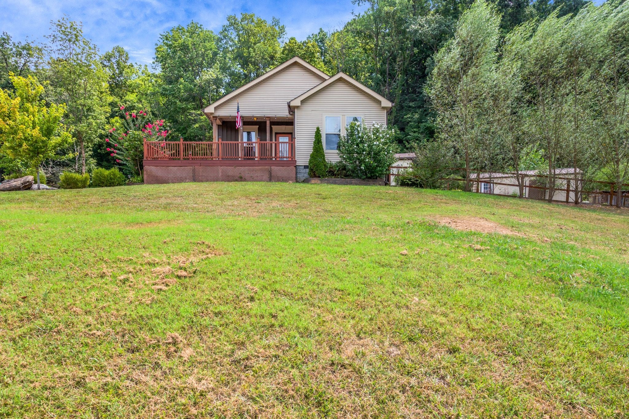 2071 Preacher Holt Rd — photo