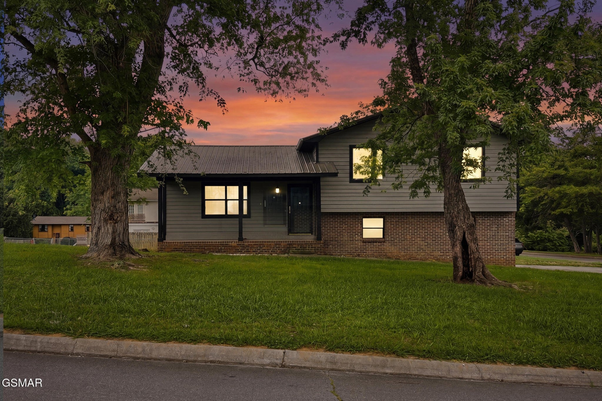 459 Water Oak Drive — photo