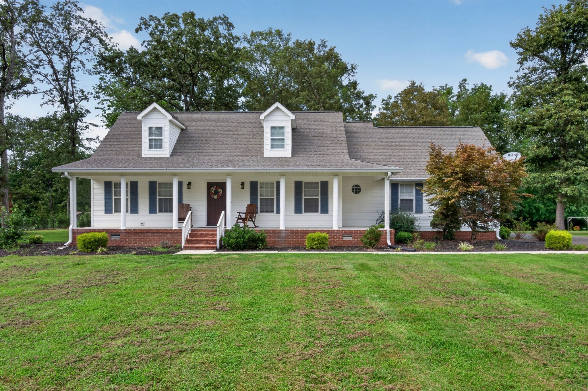 258 Oak Place Dr — photo