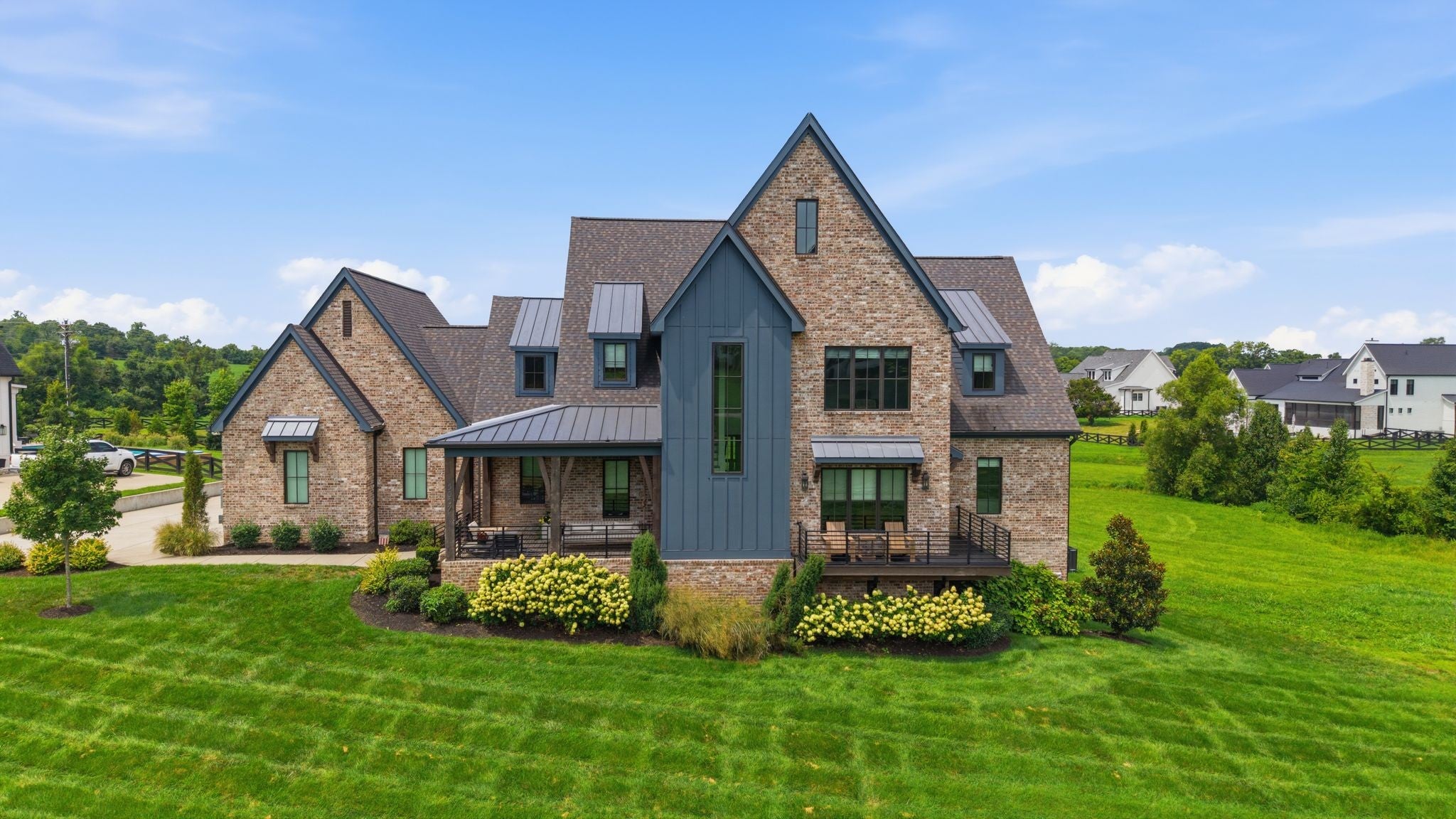5007 Gates Mill Rdg — photo