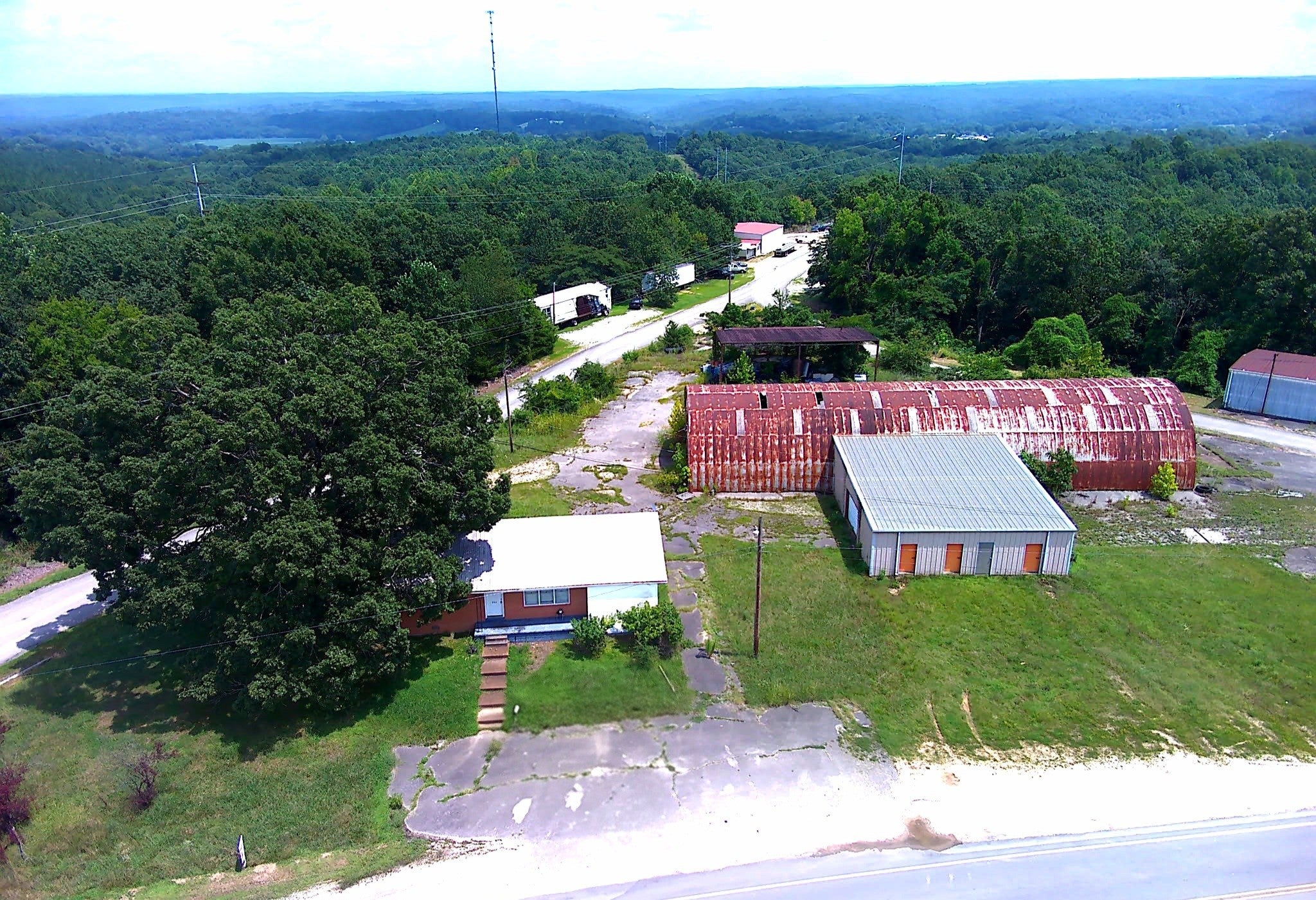 204 Lick Creek Rd — photo