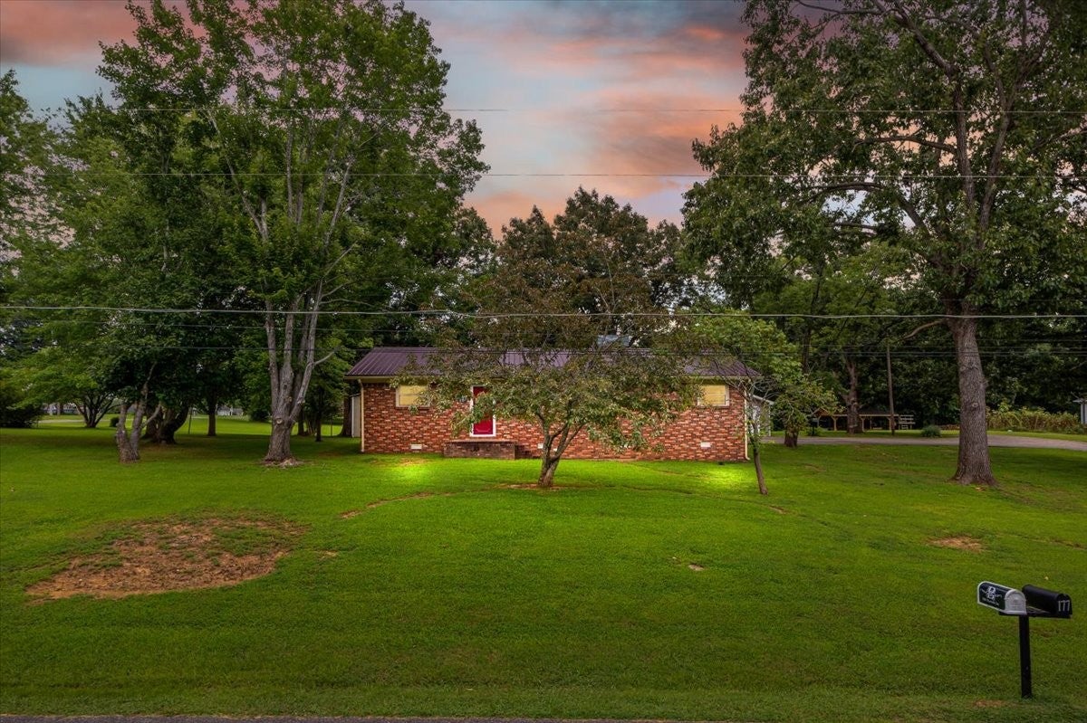 166 Parrish Ln — photo