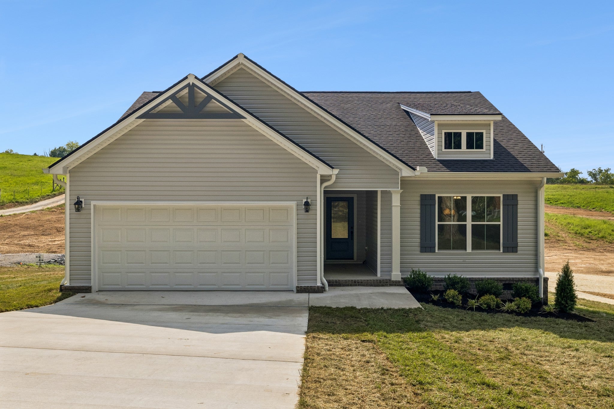 7982 Gideon Rd — photo