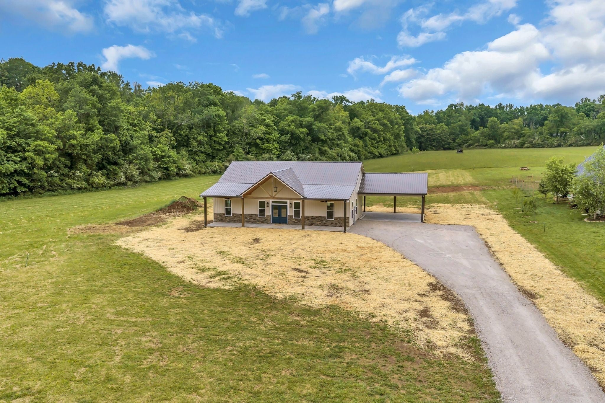 682 E Piney Rd E, Dickson, TN 37055 — photo 3