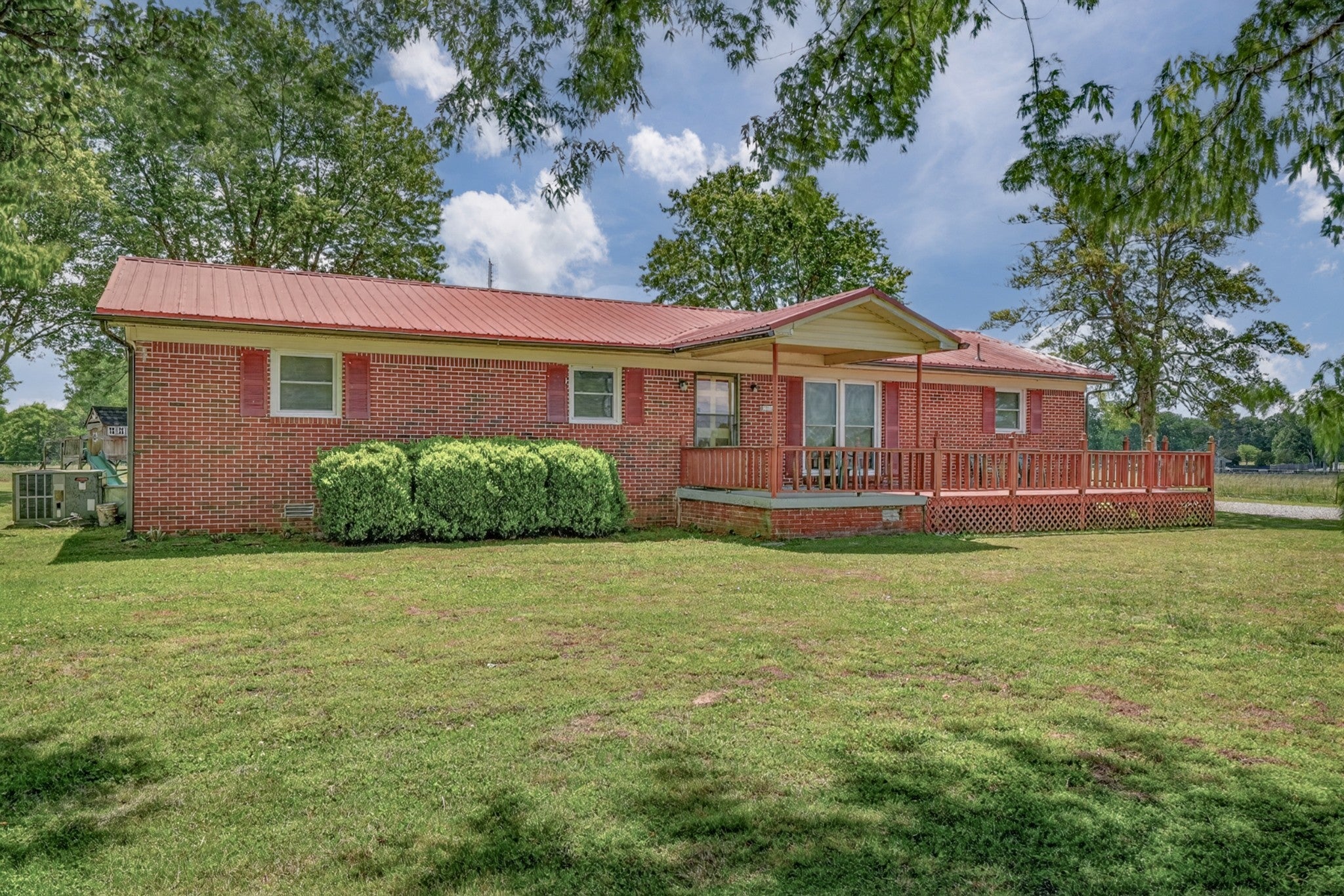 2126 Ardmore Hwy — photo