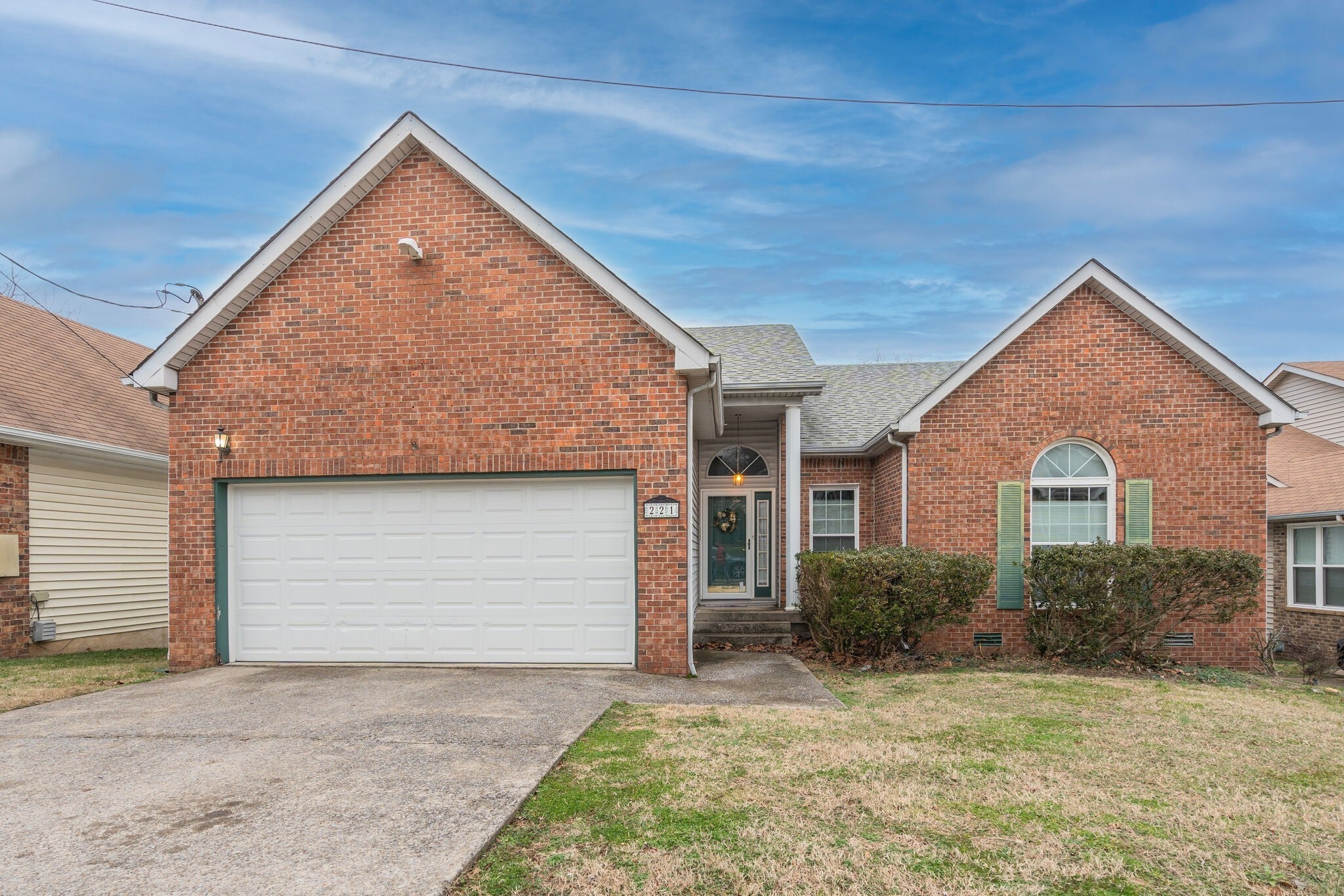 221 Cherry Hill Dr — photo