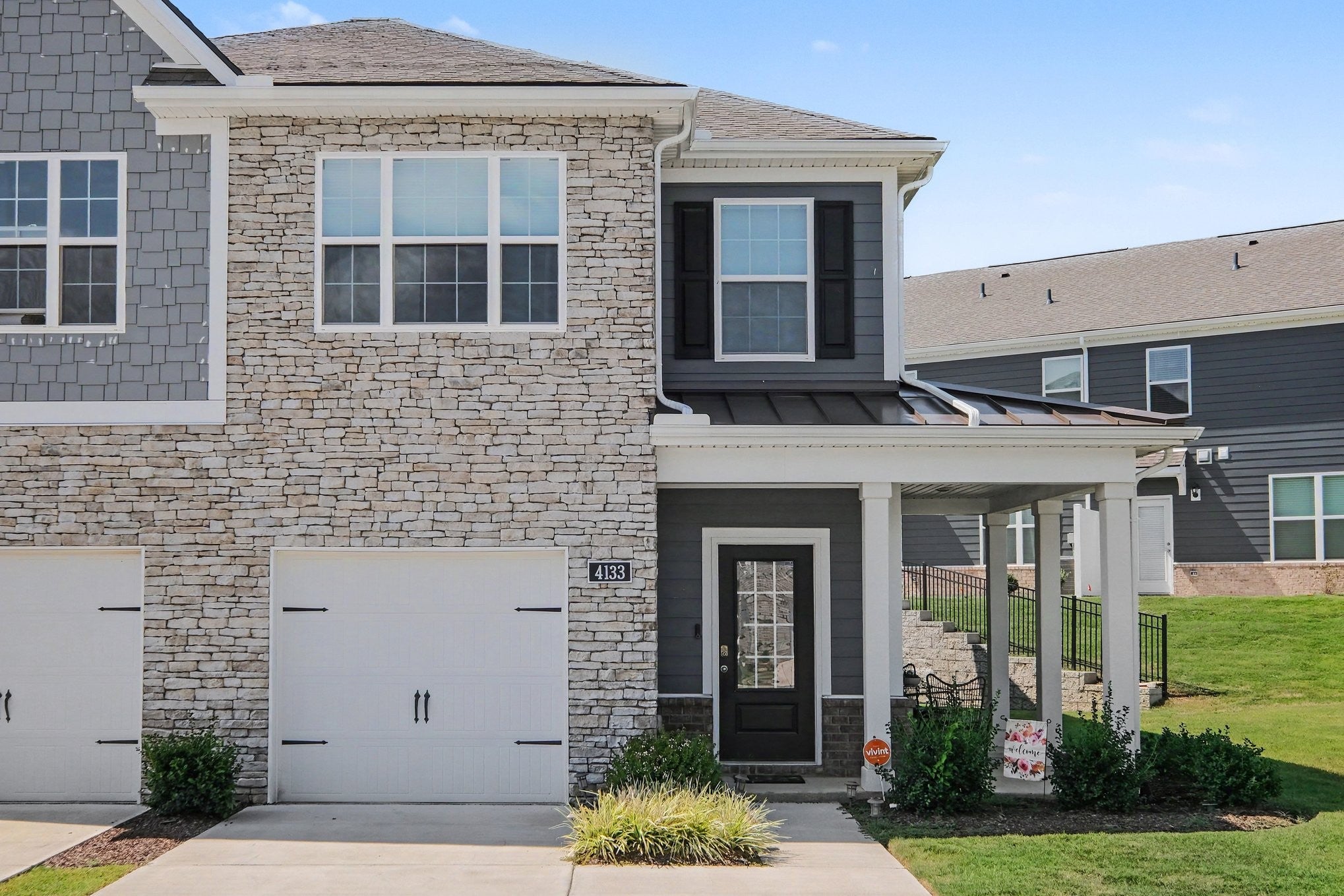 4133 Feetham Dr — photo