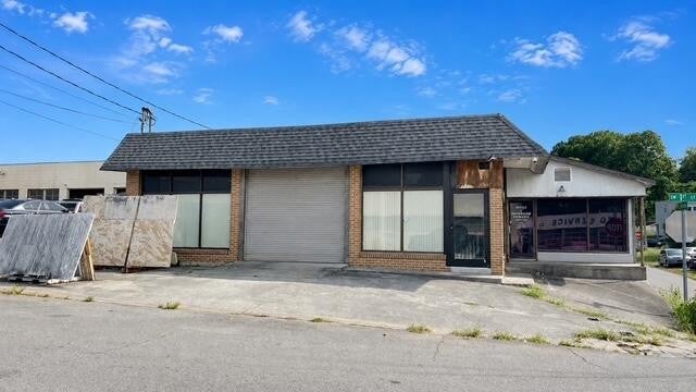 241 1st Street SW — photo