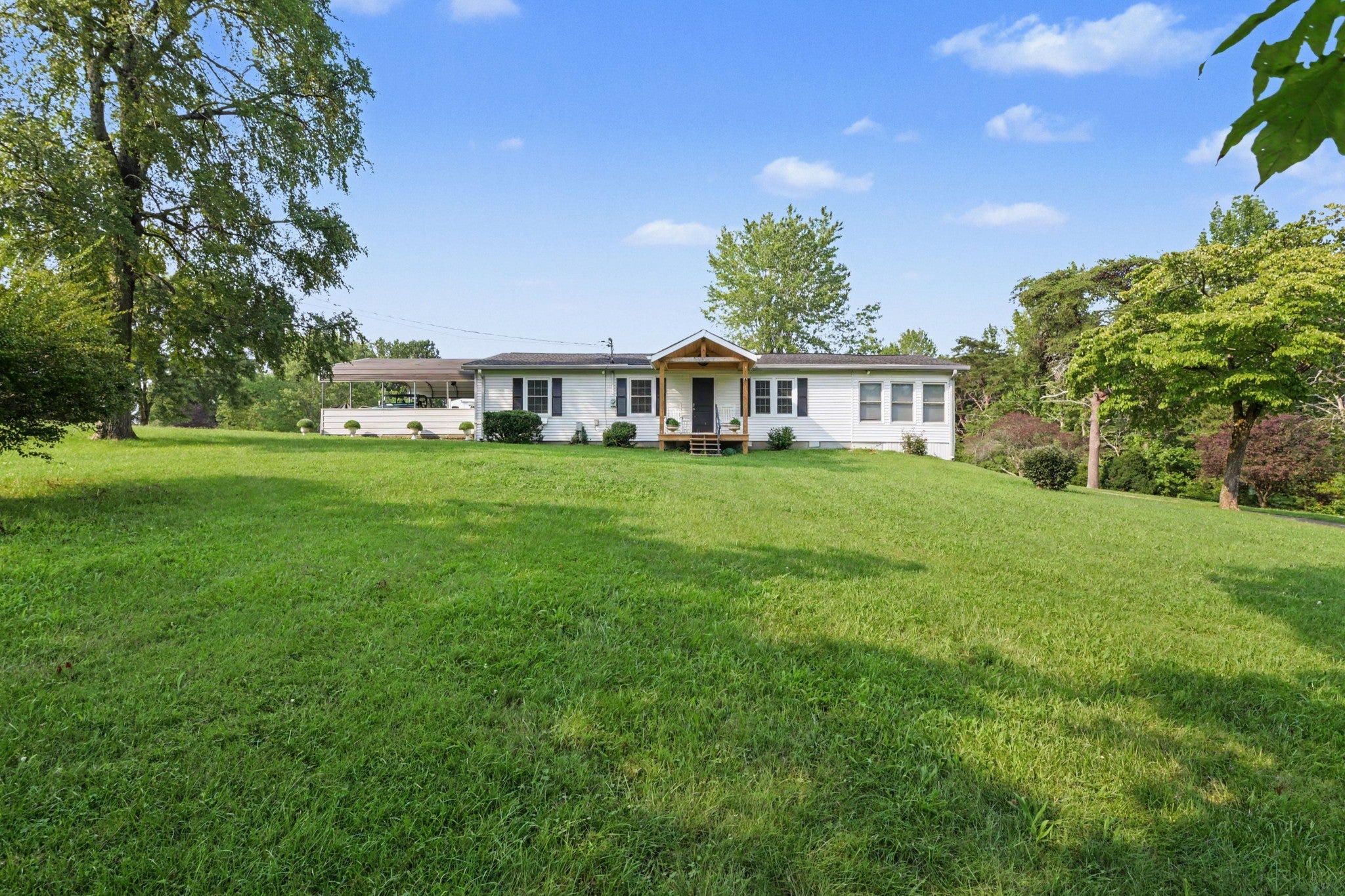 1147 Pleasant Valley Rd — photo