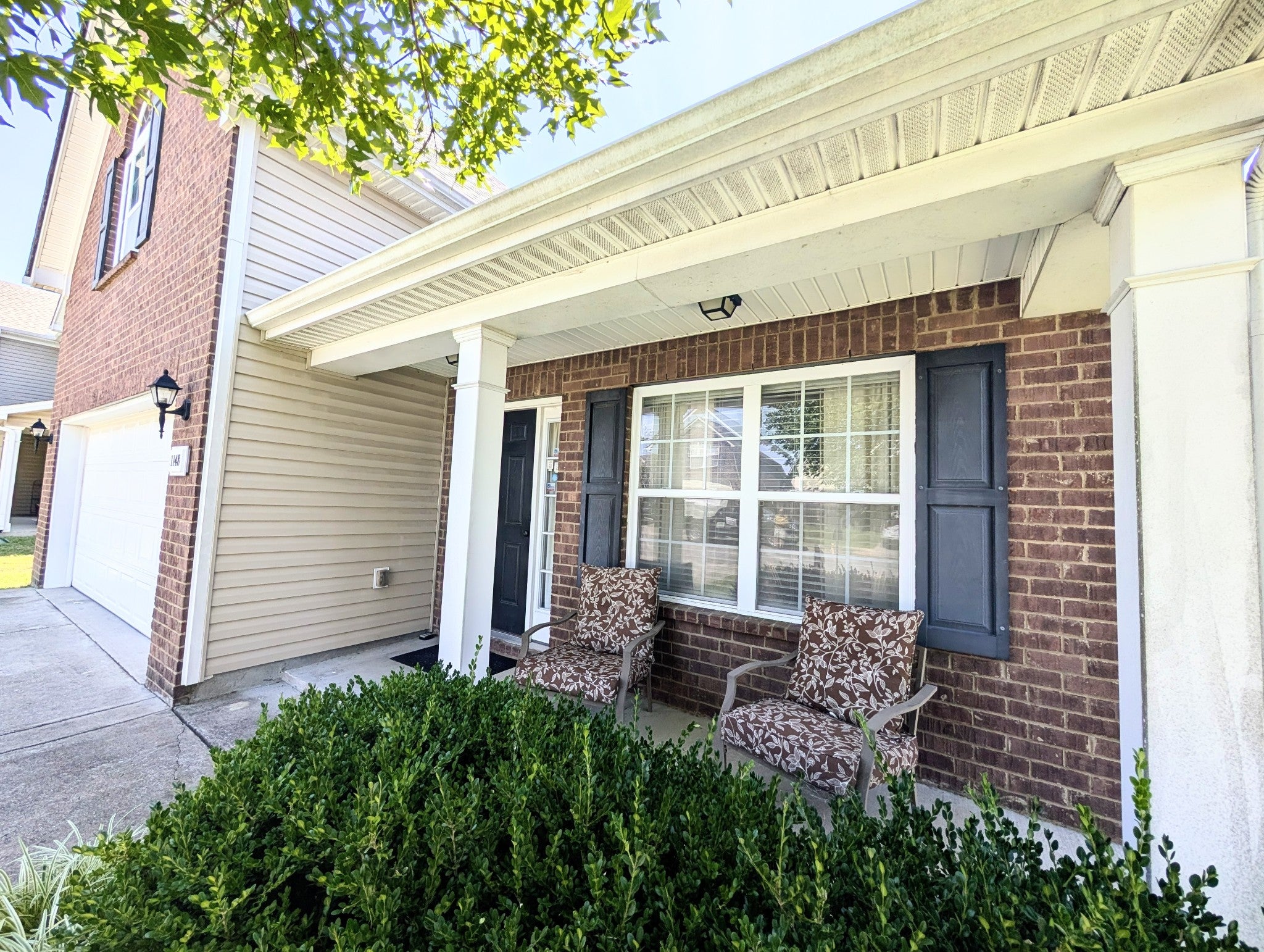 1148 Shire Dr — photo