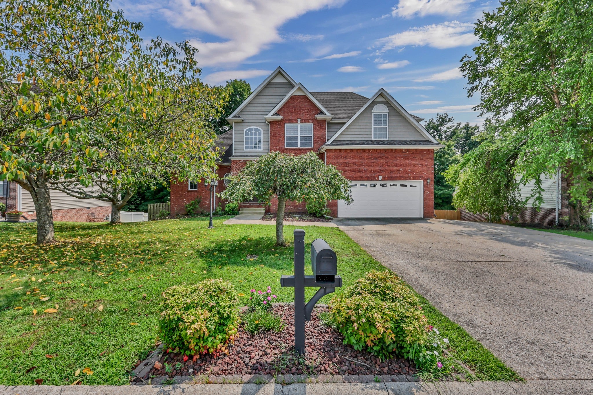510 Winding Bluff Way — photo