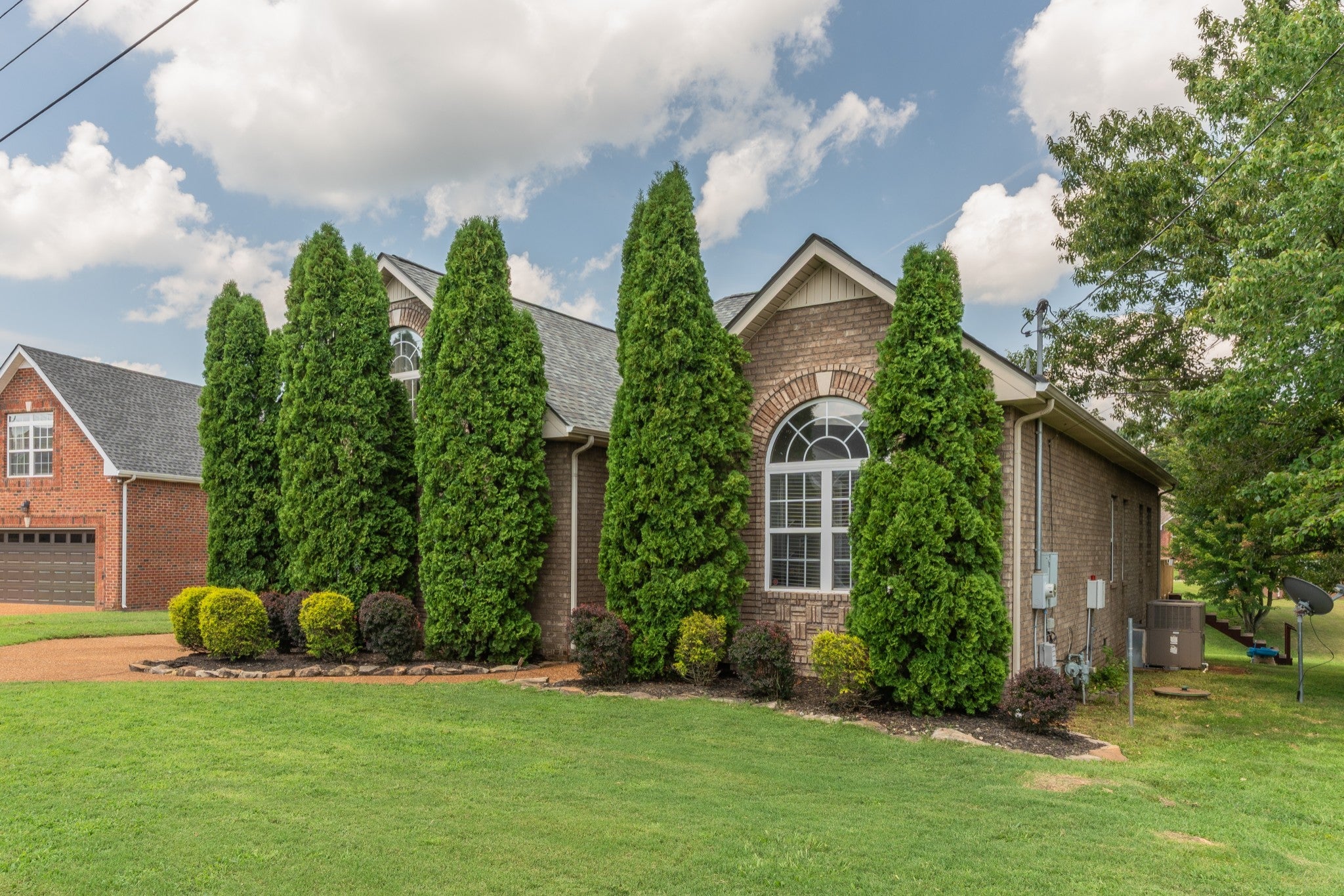 206 Kiowa Ct — photo