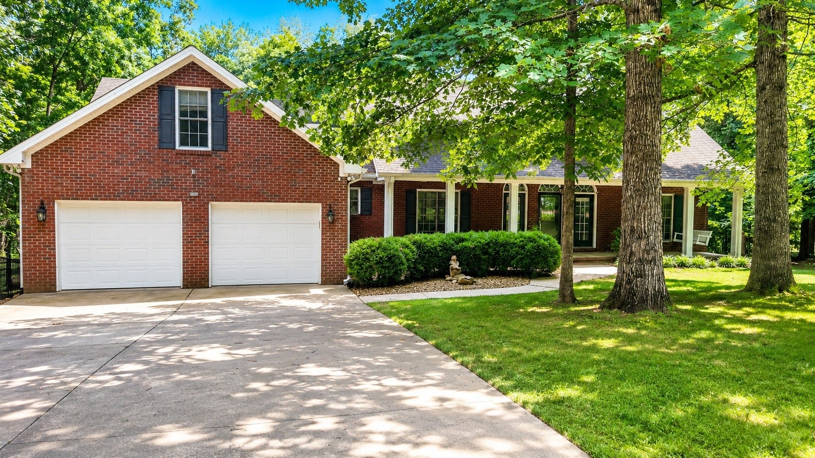 330 Fire Lake Dr — photo