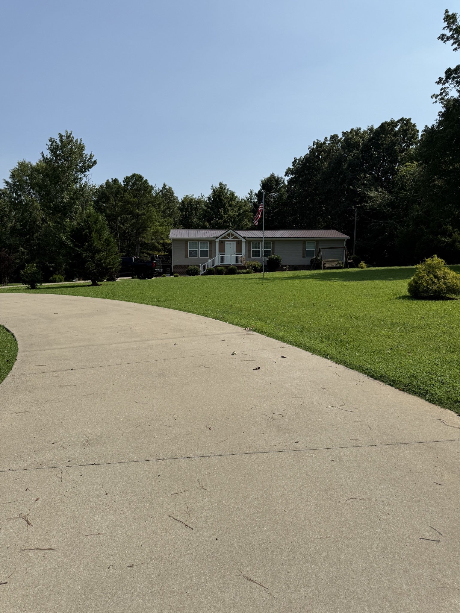 565 Mt Zion Rd — photo
