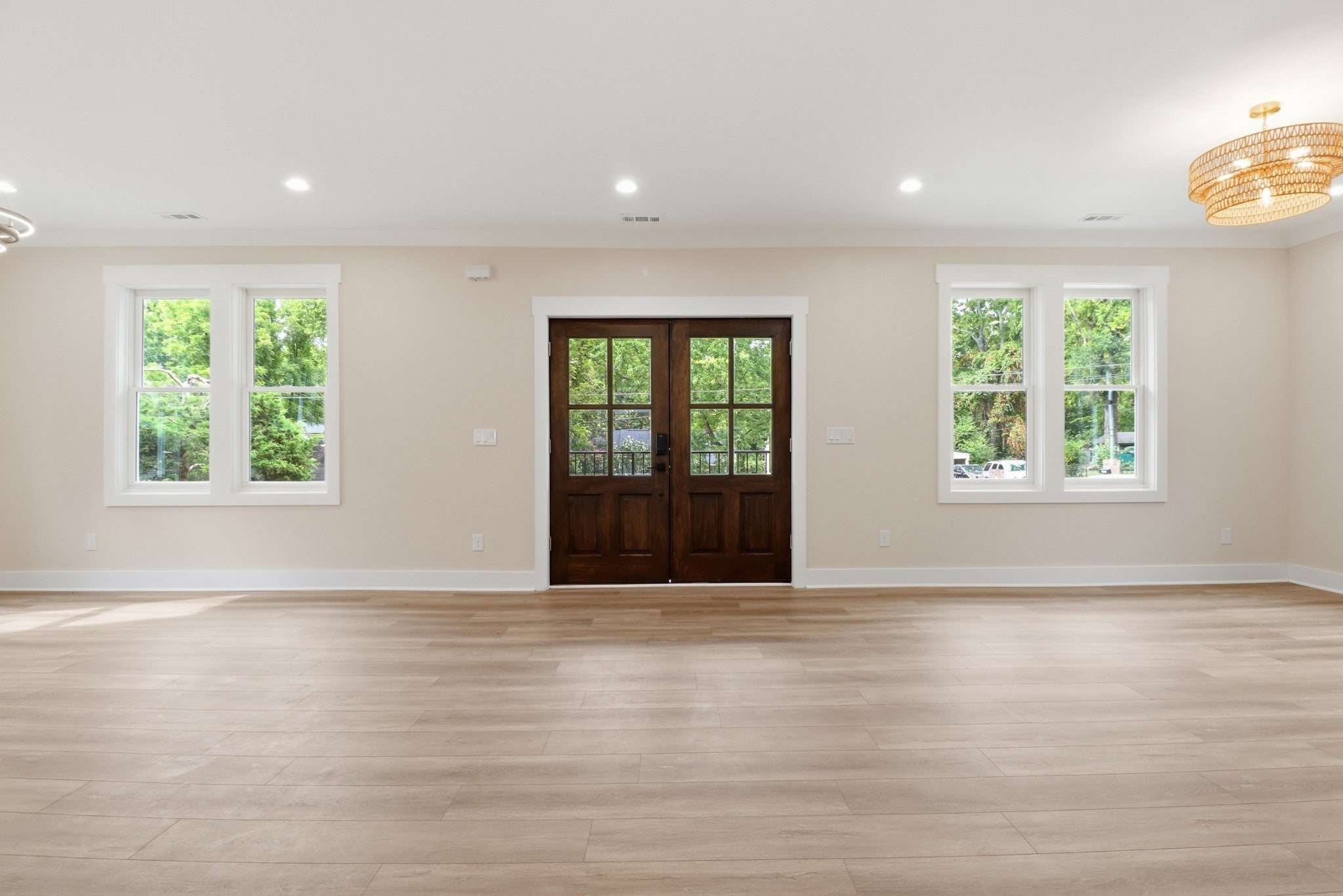 918 Petway Ave — photo