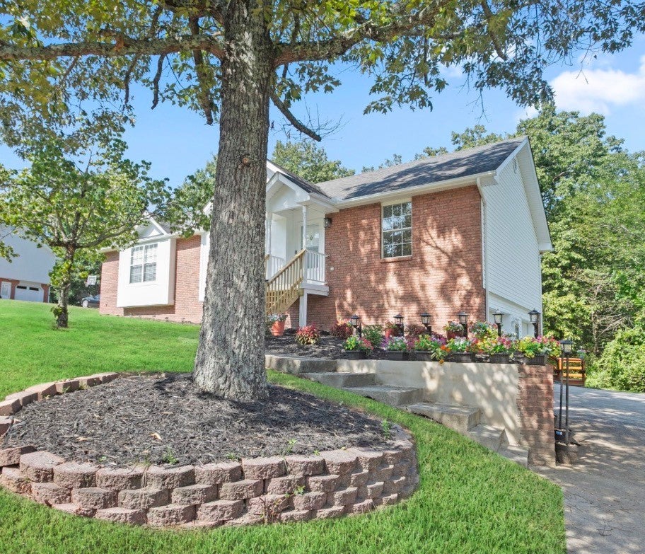 5819 Riley Rd — photo