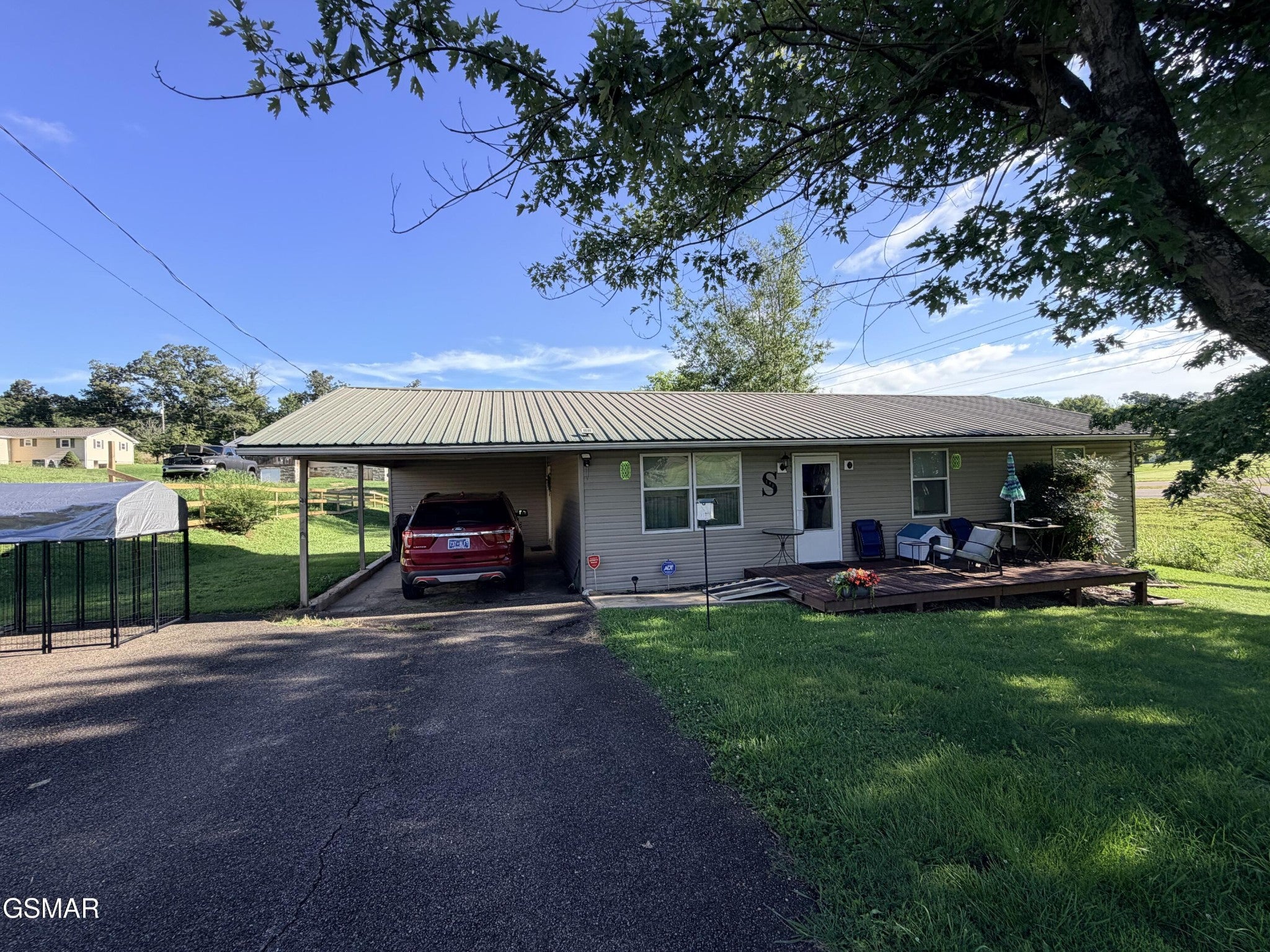 155 Skyline — photo