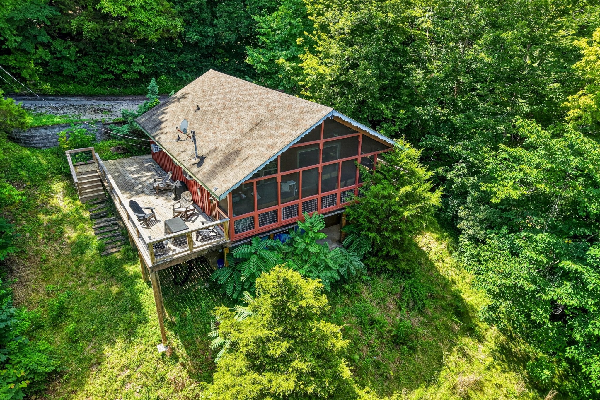 214 Mullican Dr — photo