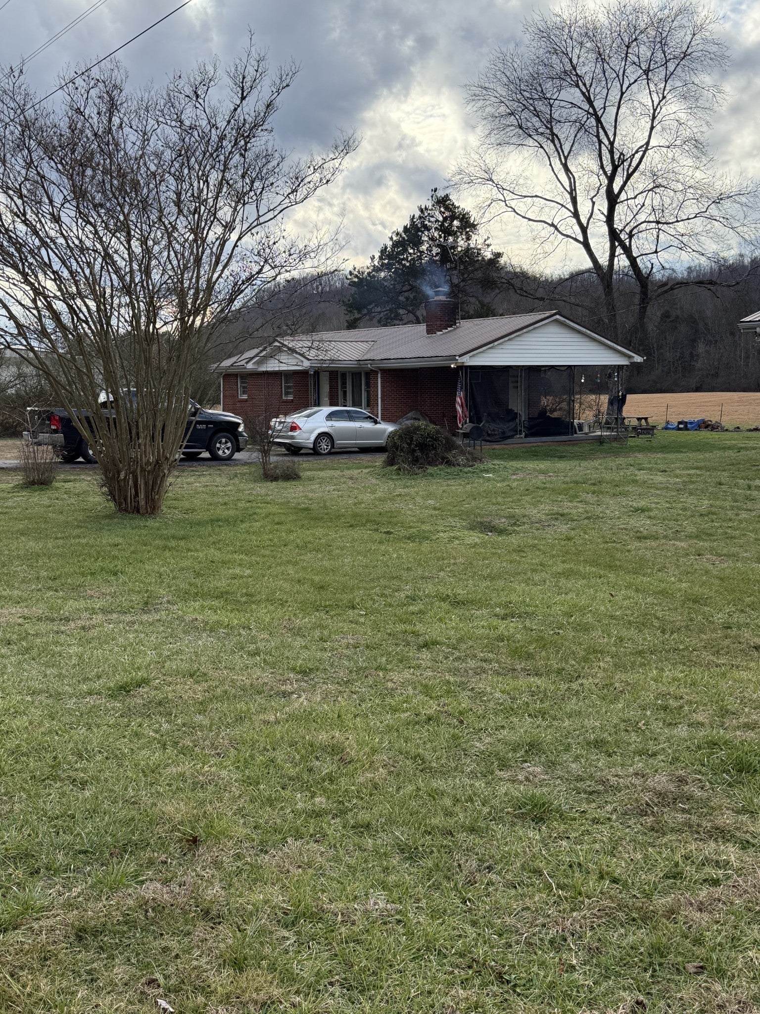 1711 N Grundy Quarles Hwy — photo