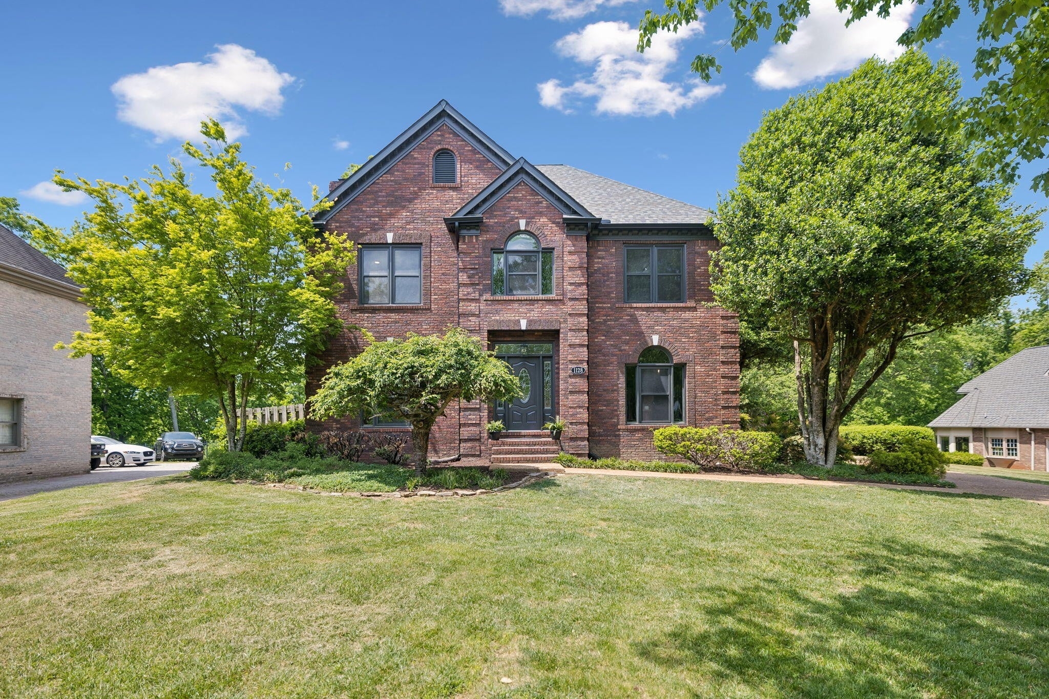 1128 Brentwood — photo