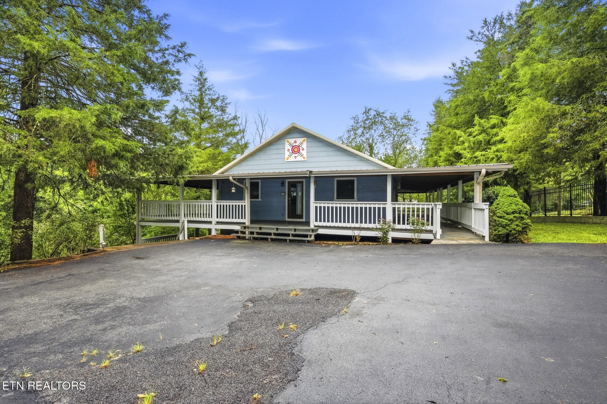 735 Pollard Road, Kodak TN 37764