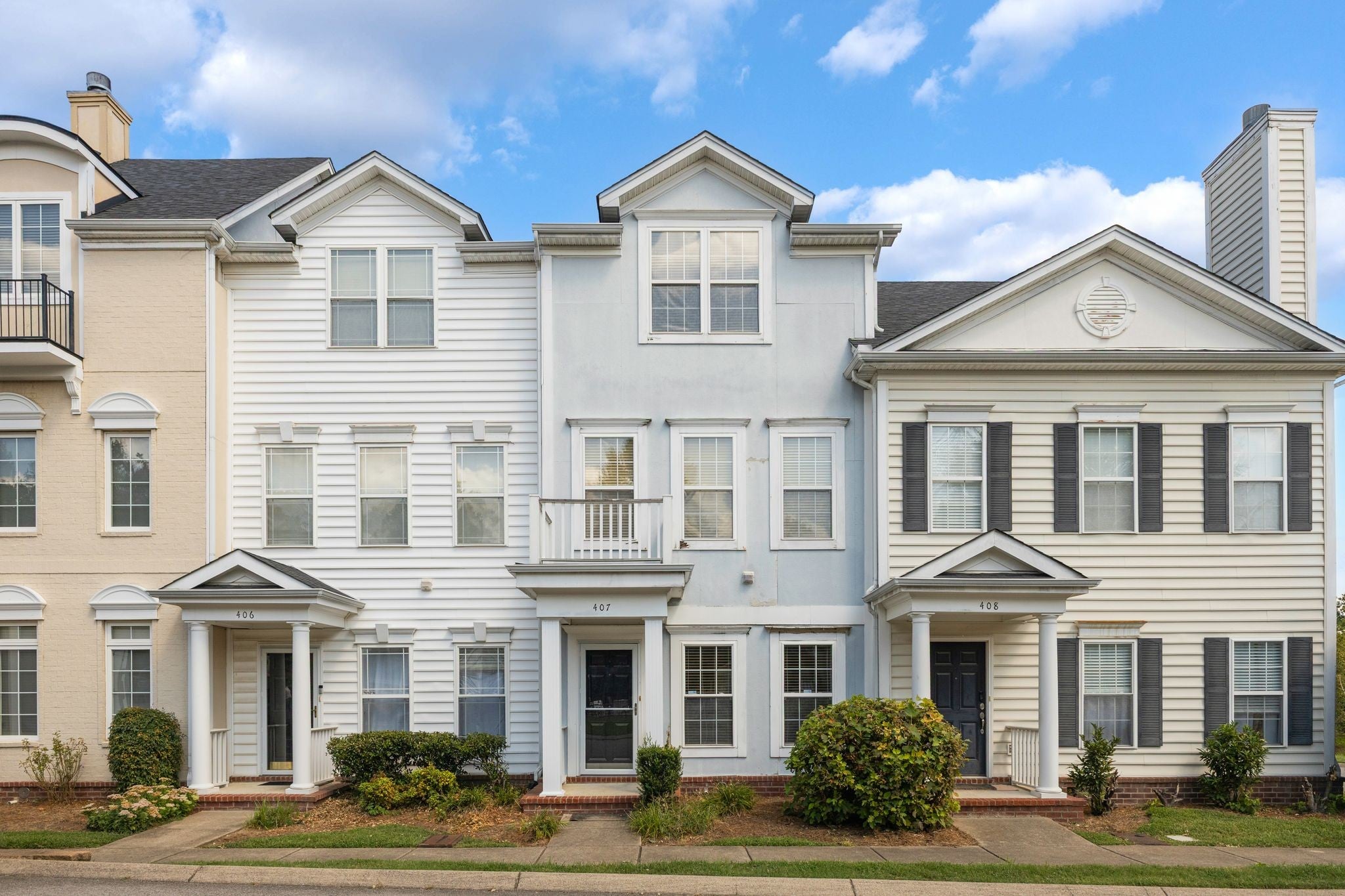 4316 Summercrest Blvd 407 — photo