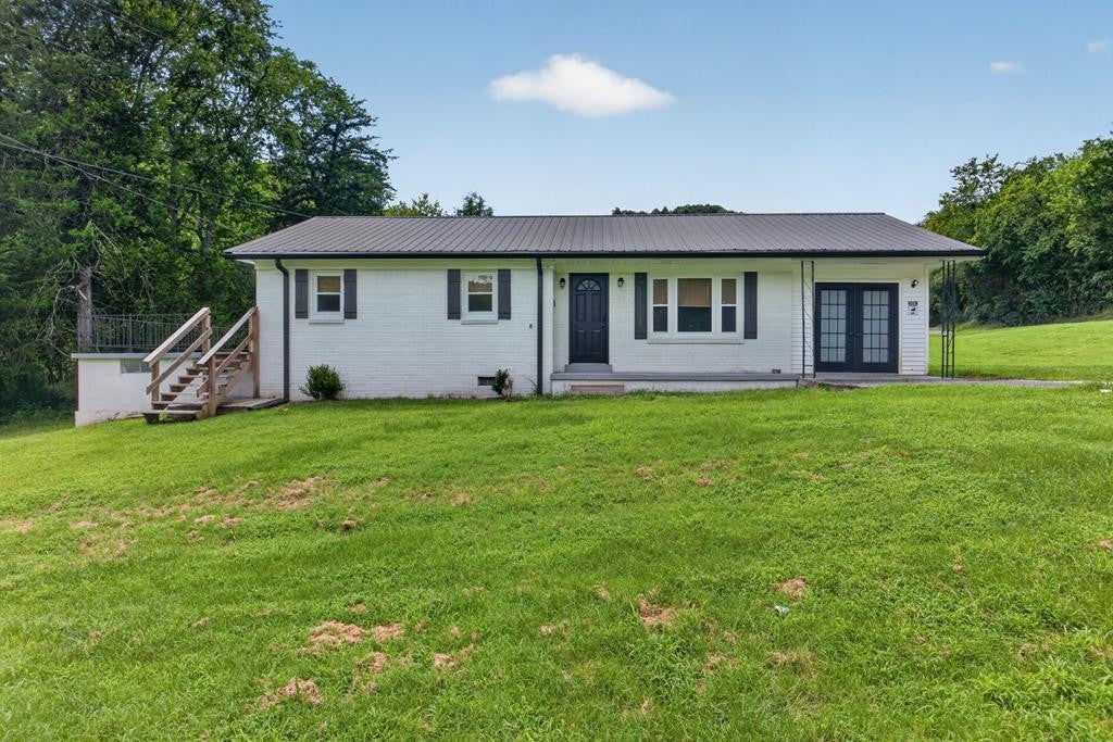221 England Hollow Rd — photo