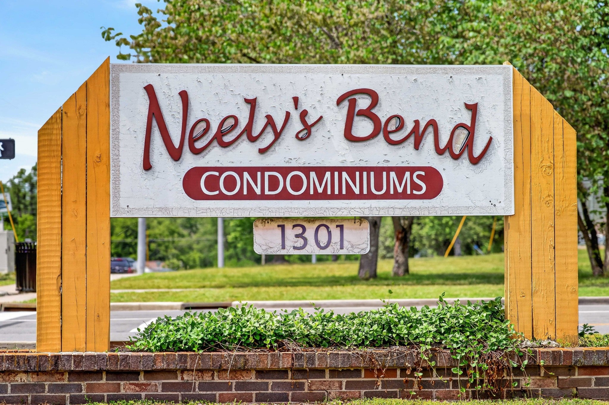1301 Neelys Bend Rd 6 — photo