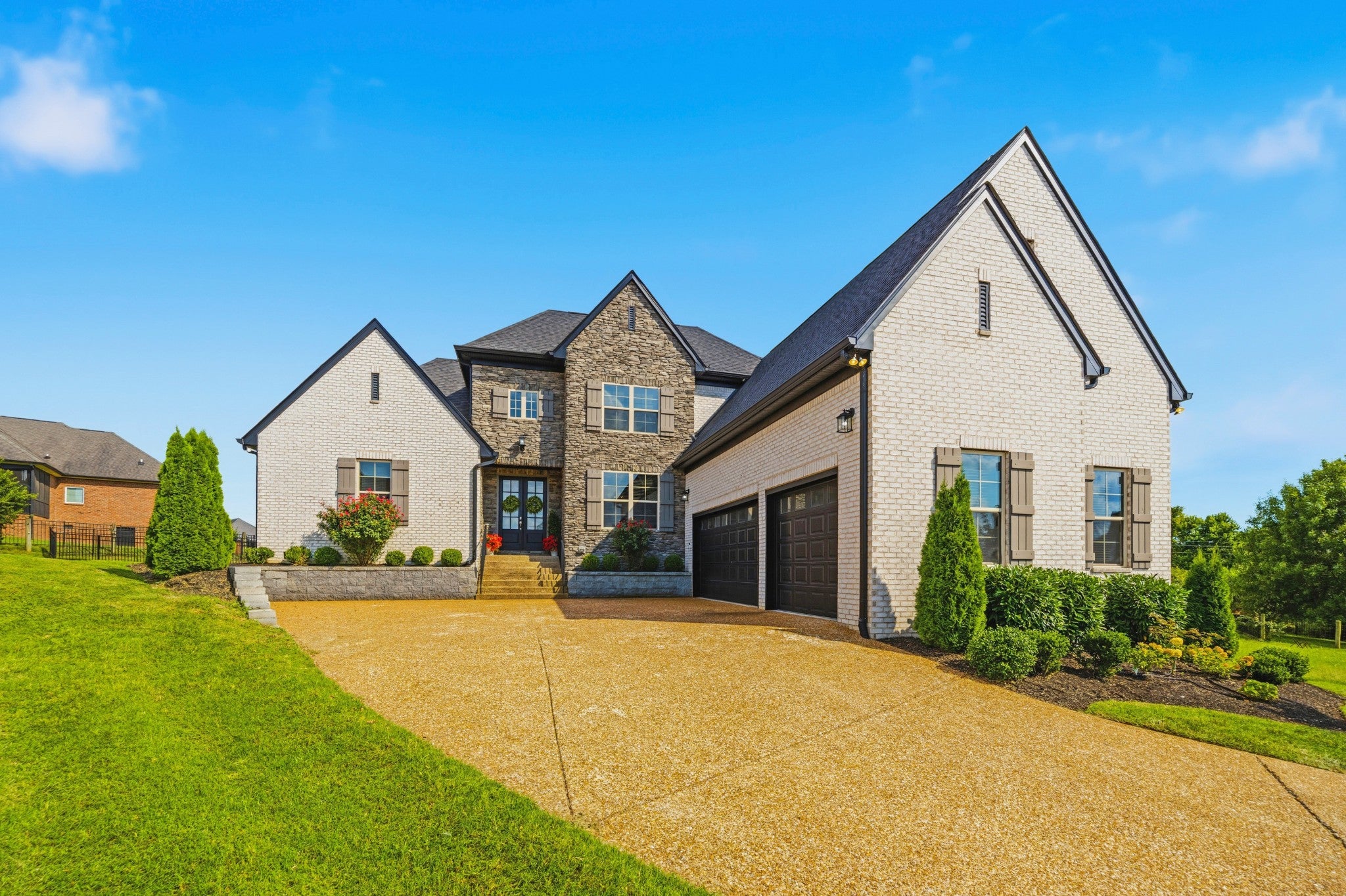 2022 Eagle View Rd — photo